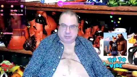 Snapshot of tomaz62a chatting on 03.10.25 Tomaz62a online show from 03.10.25
