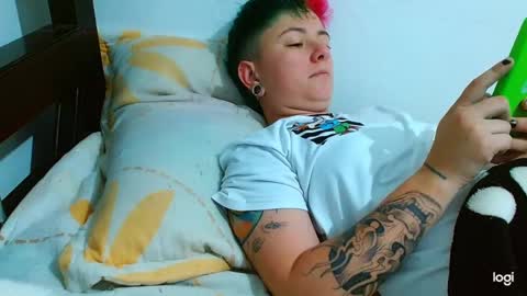 Blue online show from 02.18.25