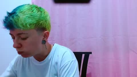 Blue online show from 09.17.25