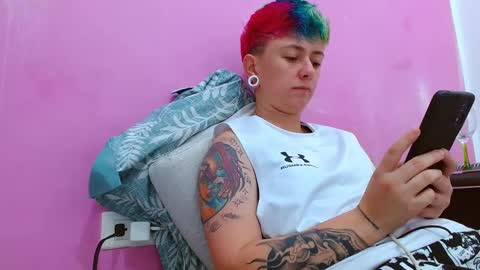 Blue online show from 09.17.25