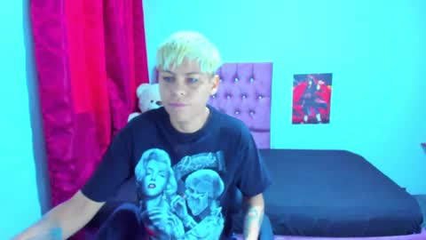 tomboygirl69 online show from 02.02.25