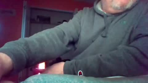 Snapshot of tomcat4848 chatting on 02.10.25 tomcat4848 online show from 02.10.25