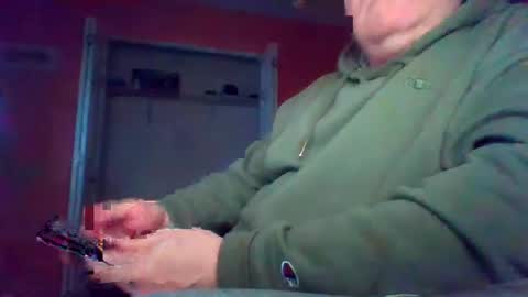 Snapshot of tomcat4848 chatting on 02.12.25 tomcat4848 online show from 02.12.25