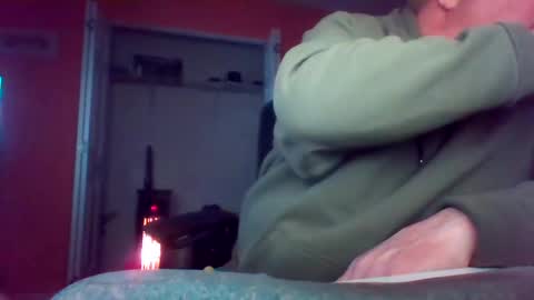 Snapshot of tomcat4848 chatting on 03.08.25 tomcat4848 online show from 03.08.25