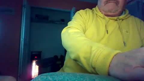 Snapshot of tomcat4848 chatting on 09.10.25 tomcat4848 online show from 09.10.25