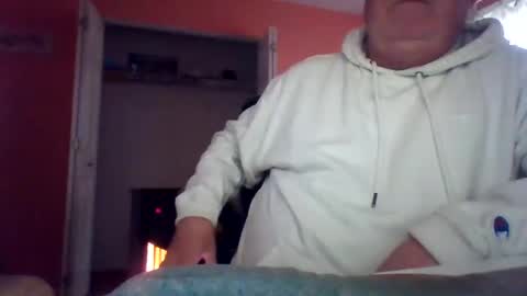 Snapshot of tomcat4848 chatting on 10.07.25 tomcat4848 online show from 10.07.25