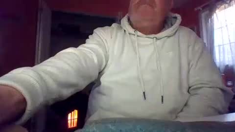 Snapshot of tomcat4848 chatting on 10.12.25 tomcat4848 online show from 10.12.25