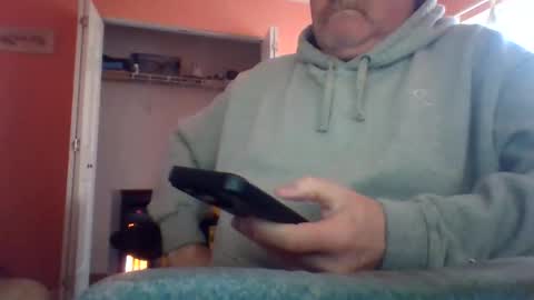 Snapshot of tomcat4848 chatting on 11.06.25 tomcat4848 online show from 11.06.25