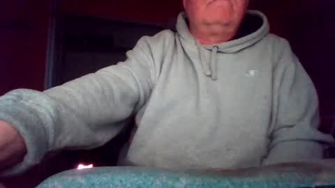 Snapshot of tomcat4848 chatting on 11.16.25 tomcat4848 online show from 11.16.25