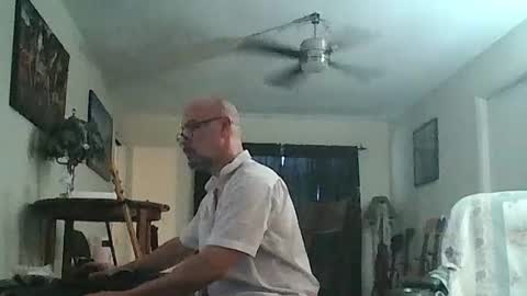 Snapshot of tomcatsawyer chatting on 07.13.26 sirmuggsalot online show from 07.13.26