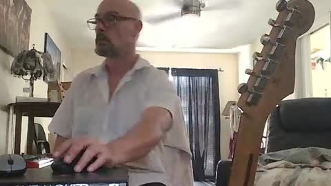 Snapshot of tomcatsawyer chatting on 07.15.26 sirmuggsalot online show from 07.15.26