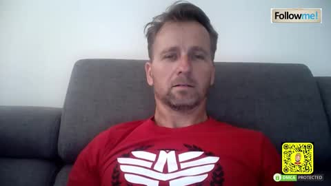 Snapshot of tomhardic chatting on 11.17.25 TOM online show from 11.17.25