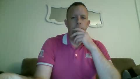 Snapshot of tomhubz chatting on 01.16.26 tomhubz online show from 01.16.26
