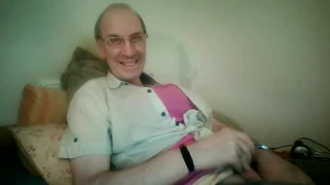 tomislav321 online show from 04.18.26