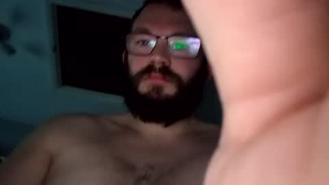 Snapshot of tomlaw1991 chatting on 10.25.25 tomlaw1991 online show from 10.25.25