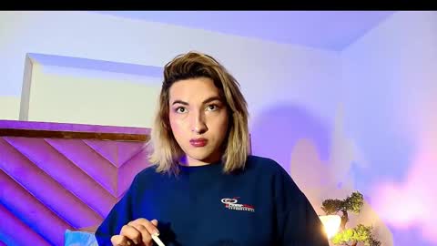   online show from 09.16.25