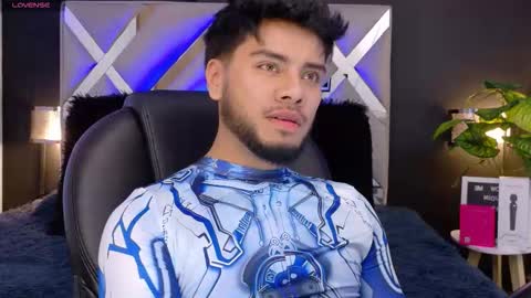 Tommy Dubois online show from 11.28.25