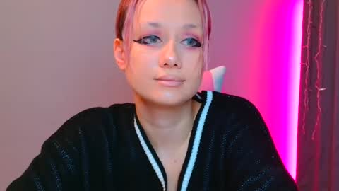 Snapshot of tommioo7 chatting on 02.15.25 Galadriel online show from 02.15.25