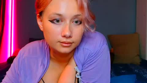 Snapshot of tommioo7 chatting on 03.01.25 Galadriel online show from 03.01.25