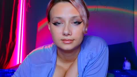 Snapshot of tommioo7 chatting on 03.04.25 Galadriel online show from 03.04.25