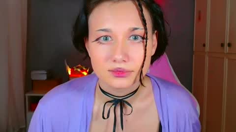 Snapshot of tommioo7 chatting on 01.12.26 Galadriel online show from 01.12.26