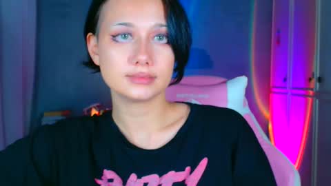 Snapshot of tommioo7 chatting on 02.05.26 Galadriel online show from 02.05.26