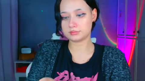 Snapshot of tommioo7 chatting on 02.21.26 Galadriel online show from 02.21.26