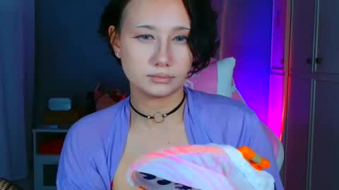 Snapshot of tommioo7 chatting on 03.04.26 Galadriel online show from 03.04.26