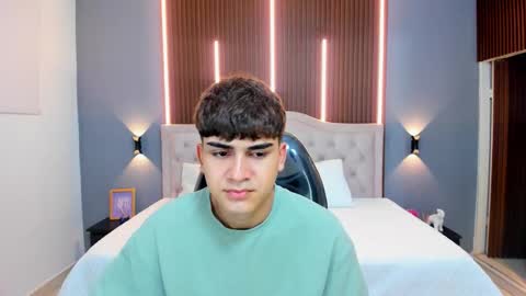 Tommy  online show from 11.02.25