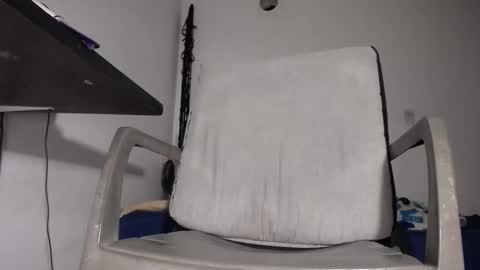   Thomas    online show from 01.06.25