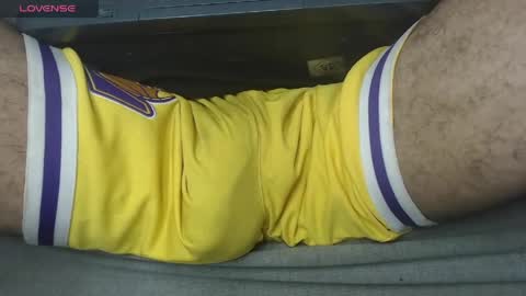   Thomas    online show from 04.18.26