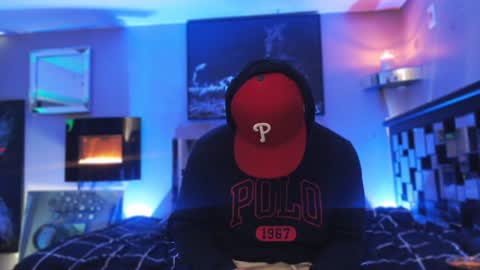 Snapshot of tommy_knuckles chatting on 01.09.25 Tommy online show from 01.09.25