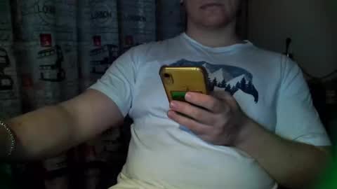 Tommi Li online show from 12.01.24