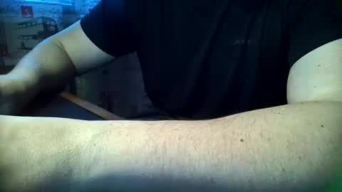 Tommi Li online show from 01.23.25