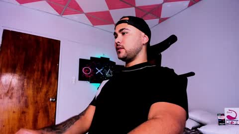 tommy_sccott online show from 01.22.25