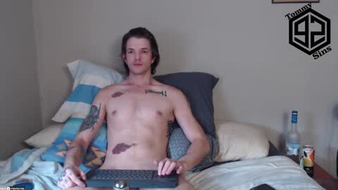 Snapshot of tommy_sins92 chatting on 12.21.24 Tommy Sins online show from 12.21.24
