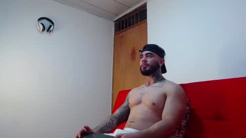 Steven online show from 02.05.25