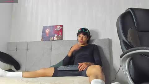 Snapshot of tommyhot7 chatting on 06.21.26 tommyhot7 online show from 06.21.26