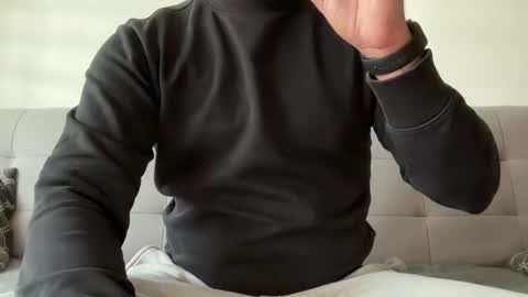 Snapshot of tommyjay32 chatting on 09.16.25 tommyjay32 online show from 09.16.25