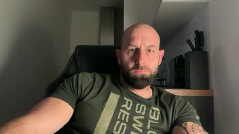 Thomas Fit online show from 10.04.25