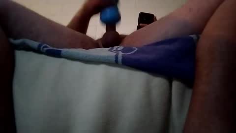 Snapshot of tomthebomb347 chatting on 10.29.25 tomthebomb347 online show from 10.29.25