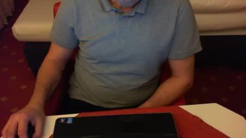 Snapshot of tomtom02029 chatting on 12.03.24 Tom online show from 12.03.24