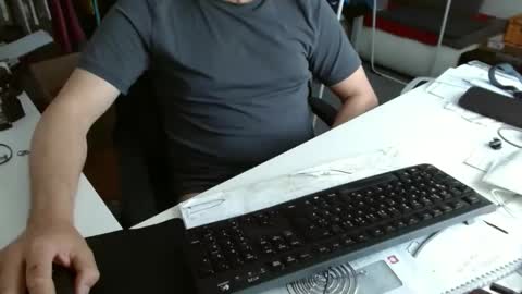 Tom online show from 04.20.26