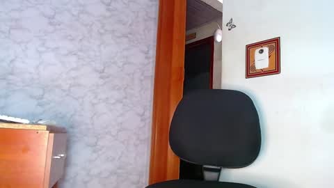 Tomyjailen online show from 12.07.24