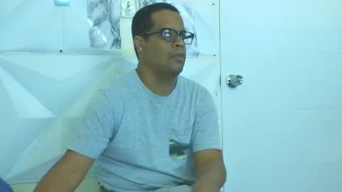 Antonio online show from 02.04.25