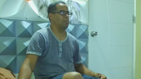 Antonio online show from 10.12.25