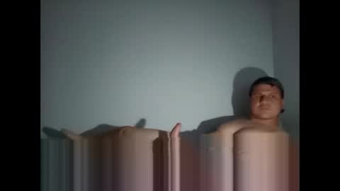 Snapshot of tonny54880 chatting on 09.09.25 tonny54880 online show from 09.09.25