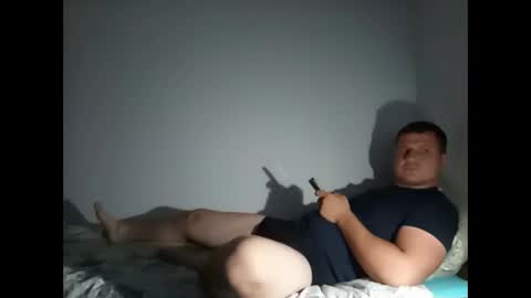 Snapshot of tonny54880 chatting on 09.17.25 tonny54880 online show from 09.17.25