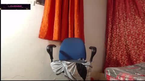 Snapshot of tonny_landri chatting on 12.24.24 Tonny Landri online show from 12.24.24