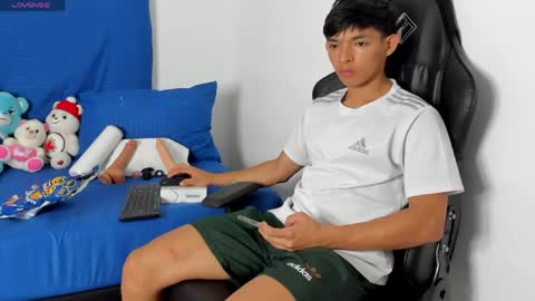 Tonny online show from 04.21.26